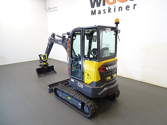 Volvo EC27D - 25 / Engcon EC204 / Grip / Microprop MIG2 4 of 5