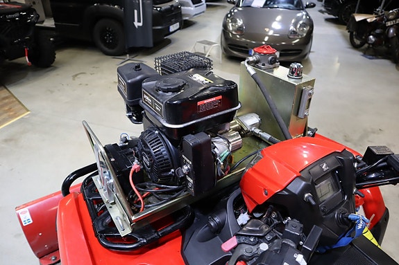 Honda Rubicon TRX 520 Skogsvagn / Griplastarvagn 10 of 24