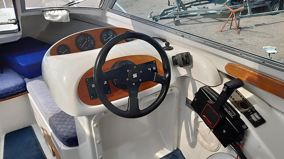 Finnmaster 6100 Royal OC -02 + Mercury F115 EFI 6 of 7