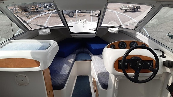 Finnmaster 6100 Royal OC -02 + Mercury F115 EFI 4 of 7