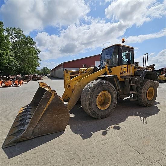 Komatsu WA400 - 5H - 21 ton 5 of 30