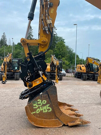 CAT 330 5 of 10