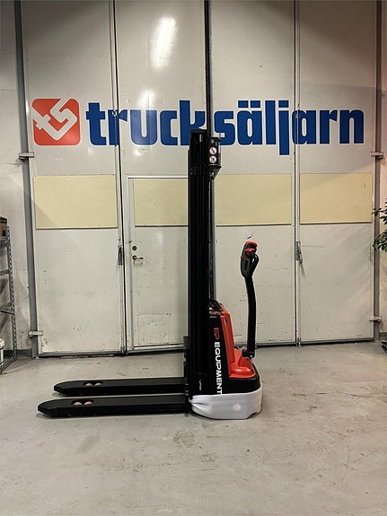 EP Equipment ESA 121