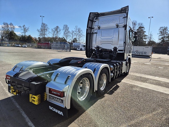 Scania R460 A6x2NB 3 of 13