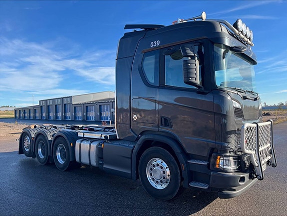 Scania R770 8x4 med ny Hiab 24 krok