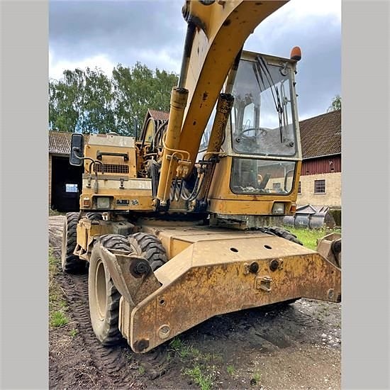 Liebherr A 902 - 16 ton 13 of 30
