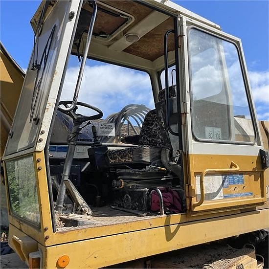 Liebherr A 902 - 16 ton 9 of 30