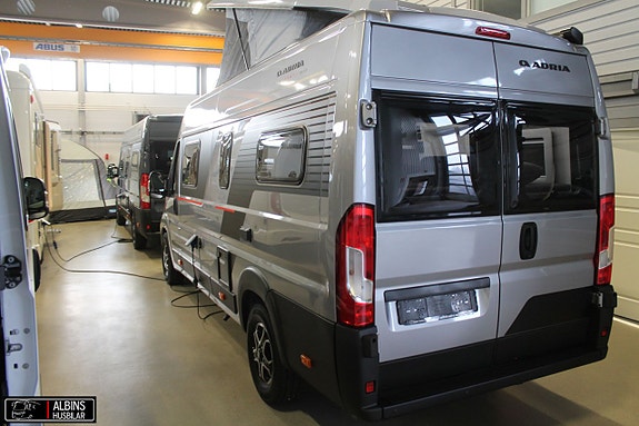 Adria Twin Sports 640 SLB / Automat / Taksäng 3 of 10
