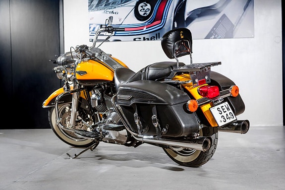 Harley-Davidson Road King Classic 1.4 Twin Cam 88 2 of 19