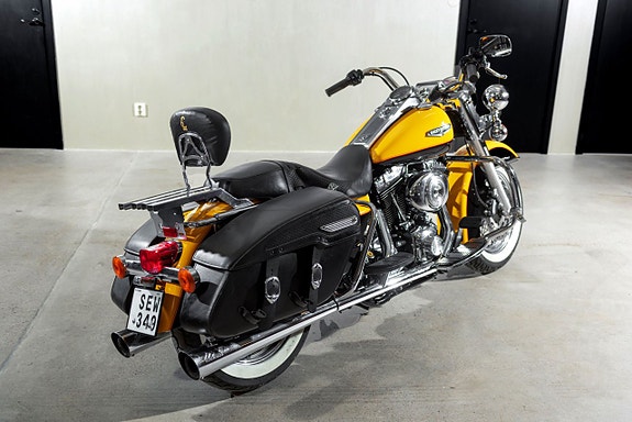 Harley-Davidson Road King Classic 1.4 Twin Cam 88 4 of 19