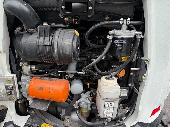 BOBCAT E20z – 2024 – Endast 1 091 timmar – Klar för jobb 6 of 9