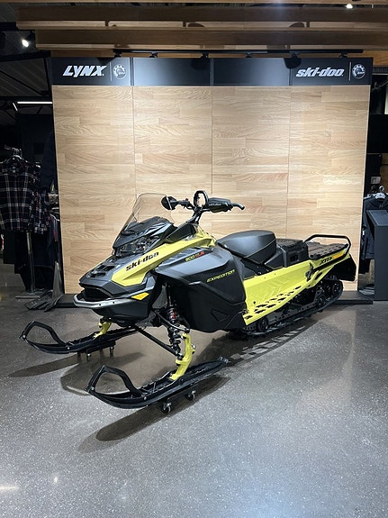Ski-doo Expedition