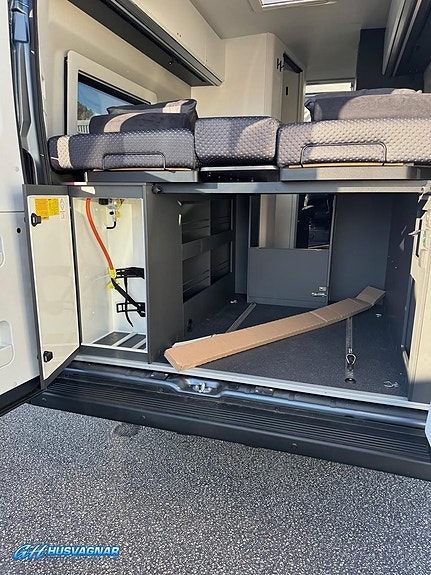 Adria TWIN 640 SLB *Automat* 2 of 12