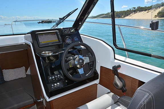 Jeanneau Merry Fisher 695 Serie 2 Yamaha F150 LCC  2026 9 of 10