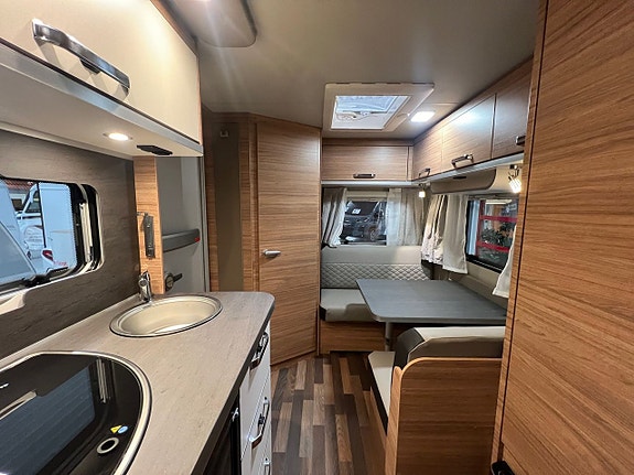 Weinsberg CaraOne EDITION [HOT] 390 QD 8 of 11