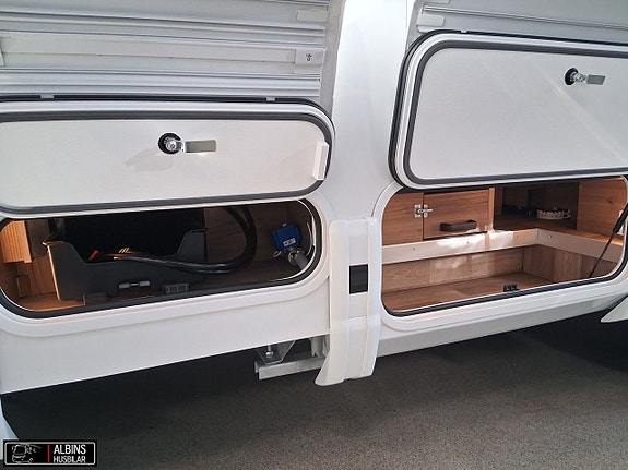 Kabe Imperial Travel Master I 790 LQB 6 of 21