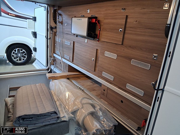 Kabe Imperial Travel Master I 790 LQB 5 of 21