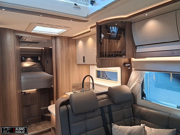 Kabe Imperial Travel Master I 790 LQB 15 of 21