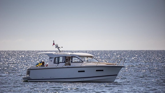 Nimbus 305 Coupé -23 "INKOMMANDE"