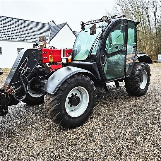 CASE IH Farmlift 742 - 7 m 3 of 5
