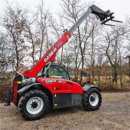 CASE IH Farmlift 742 - 7 m 2 of 5