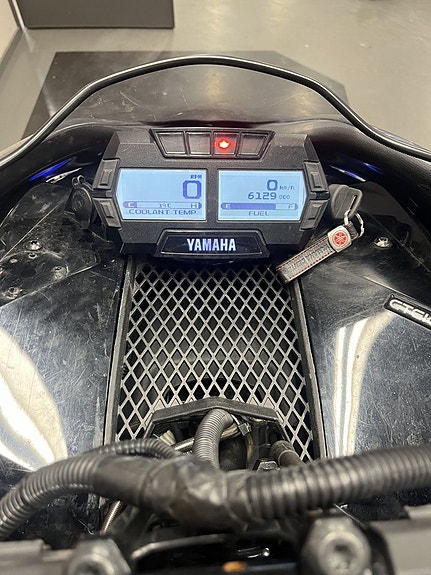 Yamaha Sidewinder BTX 153 LE 4 of 4
