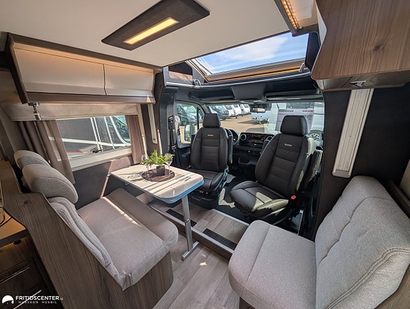 Kabe Travel Master NOVUM 750 LGB *Heavy chassi 4500kg / Taksäng 2 of 21