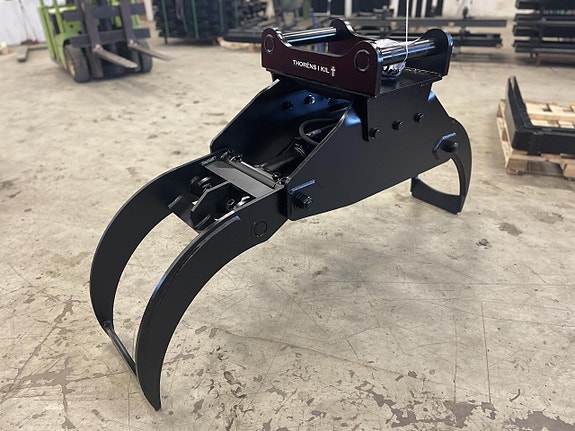 THORÉNS I KIL ENTREPRENADGRIPAR GRÄVMASKIN FRI FRAKT