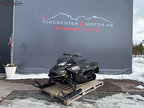 Ski-Doo Renegade XRS 900 ACE TURBO R