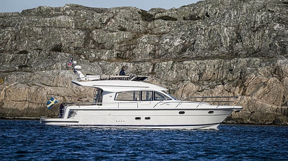 Nimbus 405 Flybridge -22 "READY TO CRUISE"