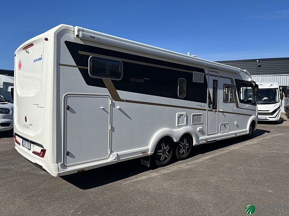 Eura Mobil INTEGRA 890 EB 2 of 17