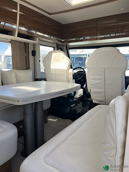 Eura Mobil INTEGRA 890 EB 6 of 17