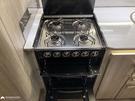 Kabe ROYAL 600 GLE KS *Barnkammare, Mover, Ac, Elstödben* 19 of 21