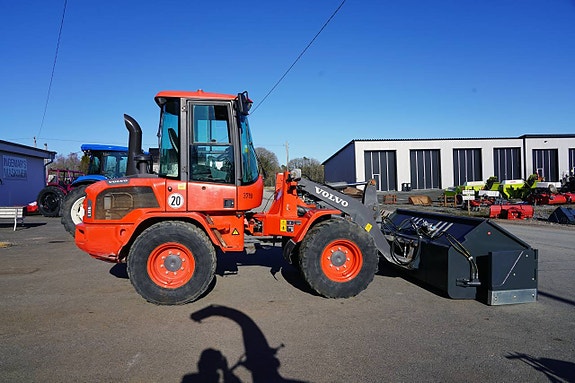 PAKETERBJUDANDE! HJULLASTARE VOLVO L 35 G 3 of 12