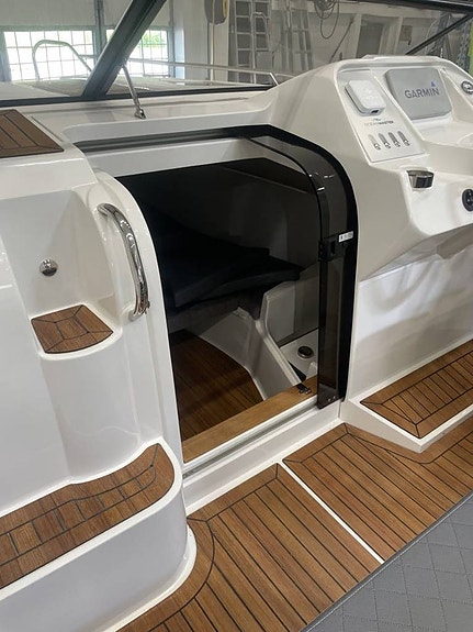 Ocean Master 680 DC m. Suzuki DF200-APX 12 of 12