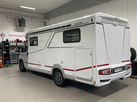 LMC T662 Höga bäddar Stort garage elmarkis 5 of 5