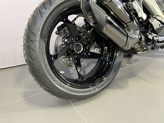 BMW R1300R - Alternativ 1 MC 12 of 17