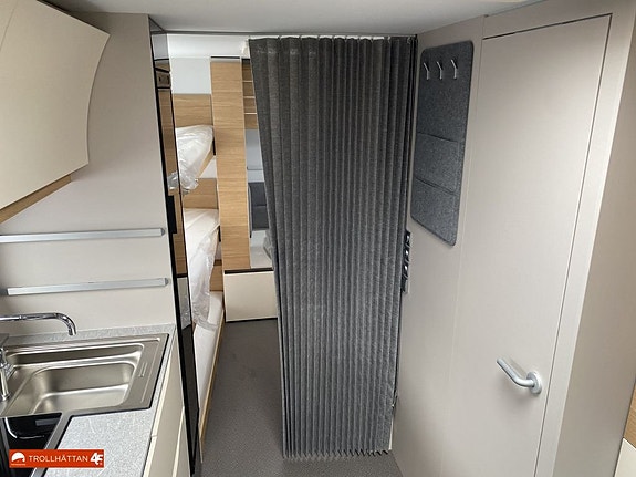 Adria Adora 593 UK Barnkammare  *Adria Kampanj / AC  på köpet* . 17 of 18