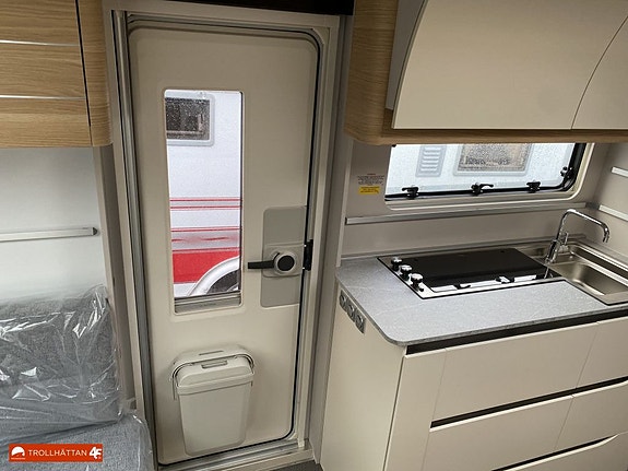 Adria Adora 593 UK Barnkammare  *Adria Kampanj / AC  på köpet* . 7 of 18
