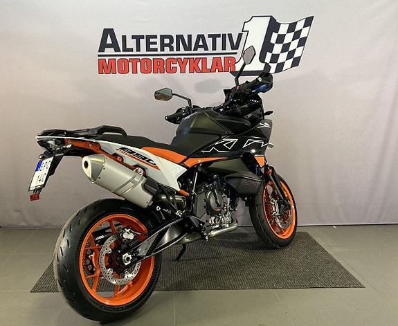 KTM 890 SMT - Alternativ 1 MC 2 of 5
