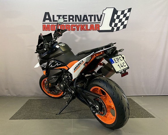 KTM 890 SMT - Alternativ 1 MC 3 of 5