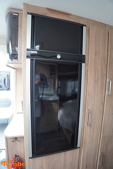 Kabe CLASSIC 470 XL KS Förtält 8 of 17