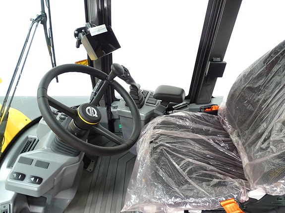 Volvo L35HT - 26 5 of 6