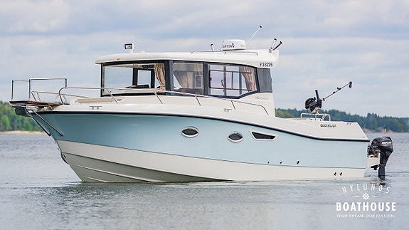 Quicksilver 905 Pilothouse | 2x Mercury Mercury Verado 250CX 5 of 30