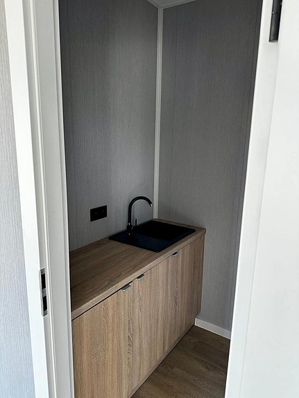 svenskavillavagnar Modern flyttbar butik finns i Laholm 8 of 9