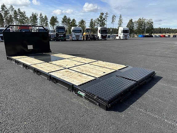 Hakarps - Maskinflak med 63mm stegar och sandwich ramp 3 of 6