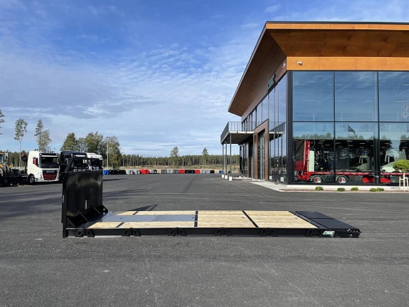 Hakarps - Maskinflak med 63mm stegar och sandwich ramp 2 of 6