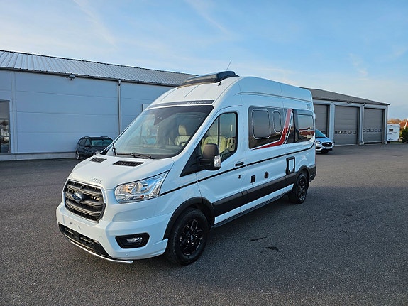 Bürstner Lineo C590 Brava AUT  598cm DIESELVÄRMARE bildel Årets Deal 729 000 KR 3 of 22