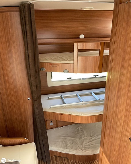 Adria ALPINA 663 UK 11 of 17