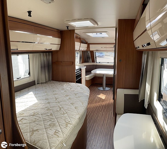 Adria ALPINA 663 UK 15 of 17